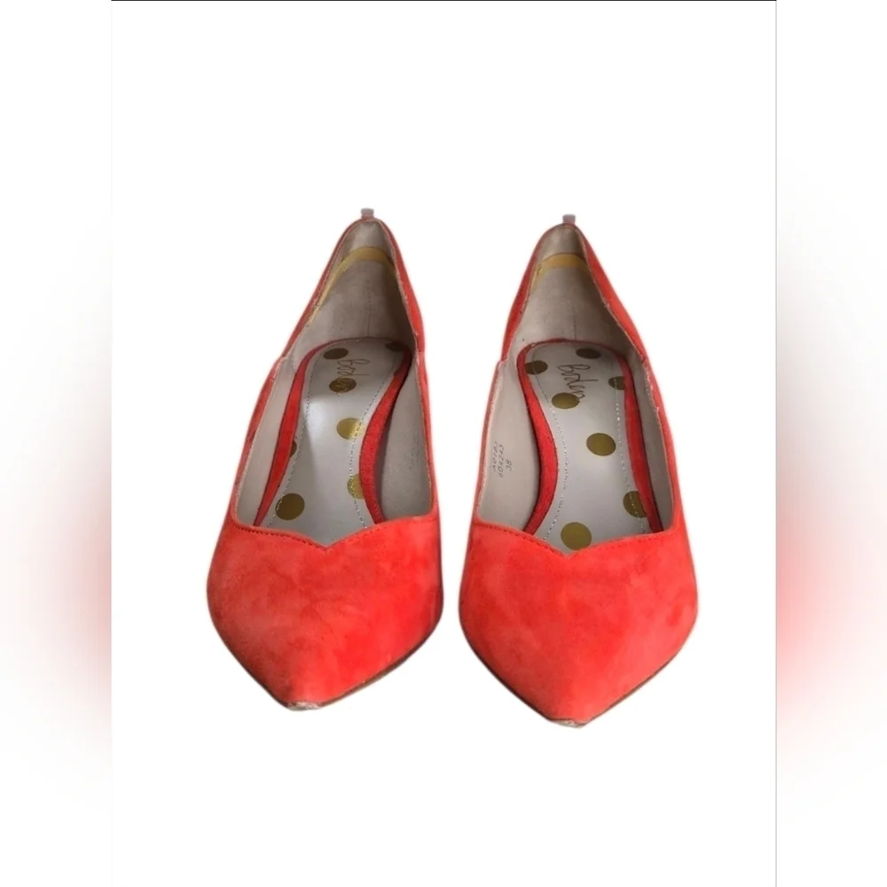 Boden Suede Leather Madison Courts Burnt Orange Scallop Heels Size 7.5